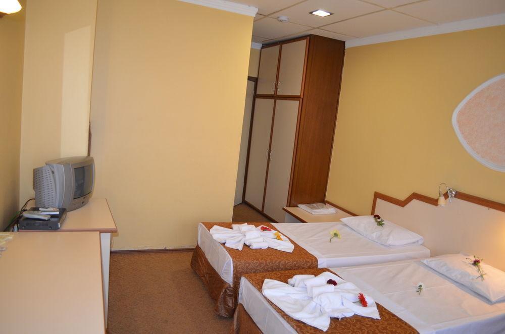 Ayvalik Palas Hotel מראה חיצוני תמונה
