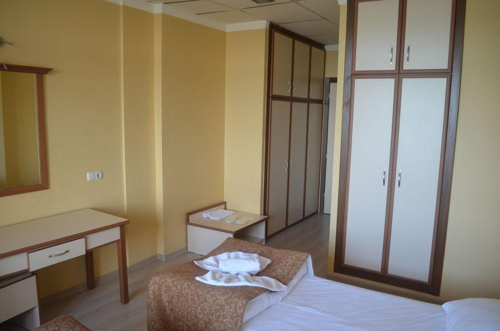 Ayvalik Palas Hotel מראה חיצוני תמונה