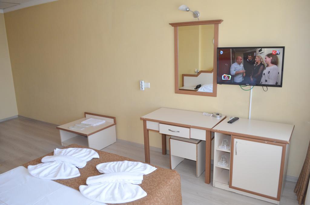 Ayvalik Palas Hotel מראה חיצוני תמונה